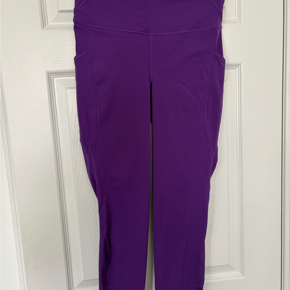 Women's Purple Lululemon Cropped Active Leggings